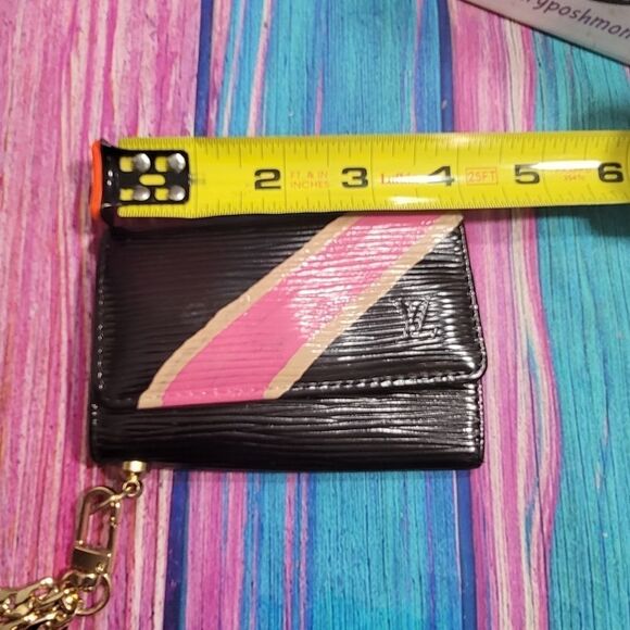 Authentic Louis Vuitton Epi Key Chain Holder Wristlet LAST CHANCE - Picture 10 of 14